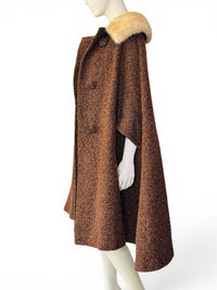 MCM Macauley Ltd. Wool Bouclé Cape with Mink Fur Collar | Dramatic Swing Silhouette