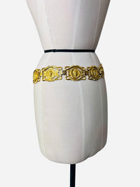 Hear Me Roar I Vintage Runway Gold-Tone Lion Medallion Chain Belt