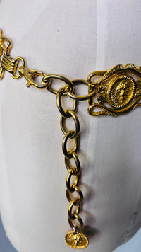 Hear Me Roar I Vintage Runway Gold-Tone Lion Medallion Chain Belt